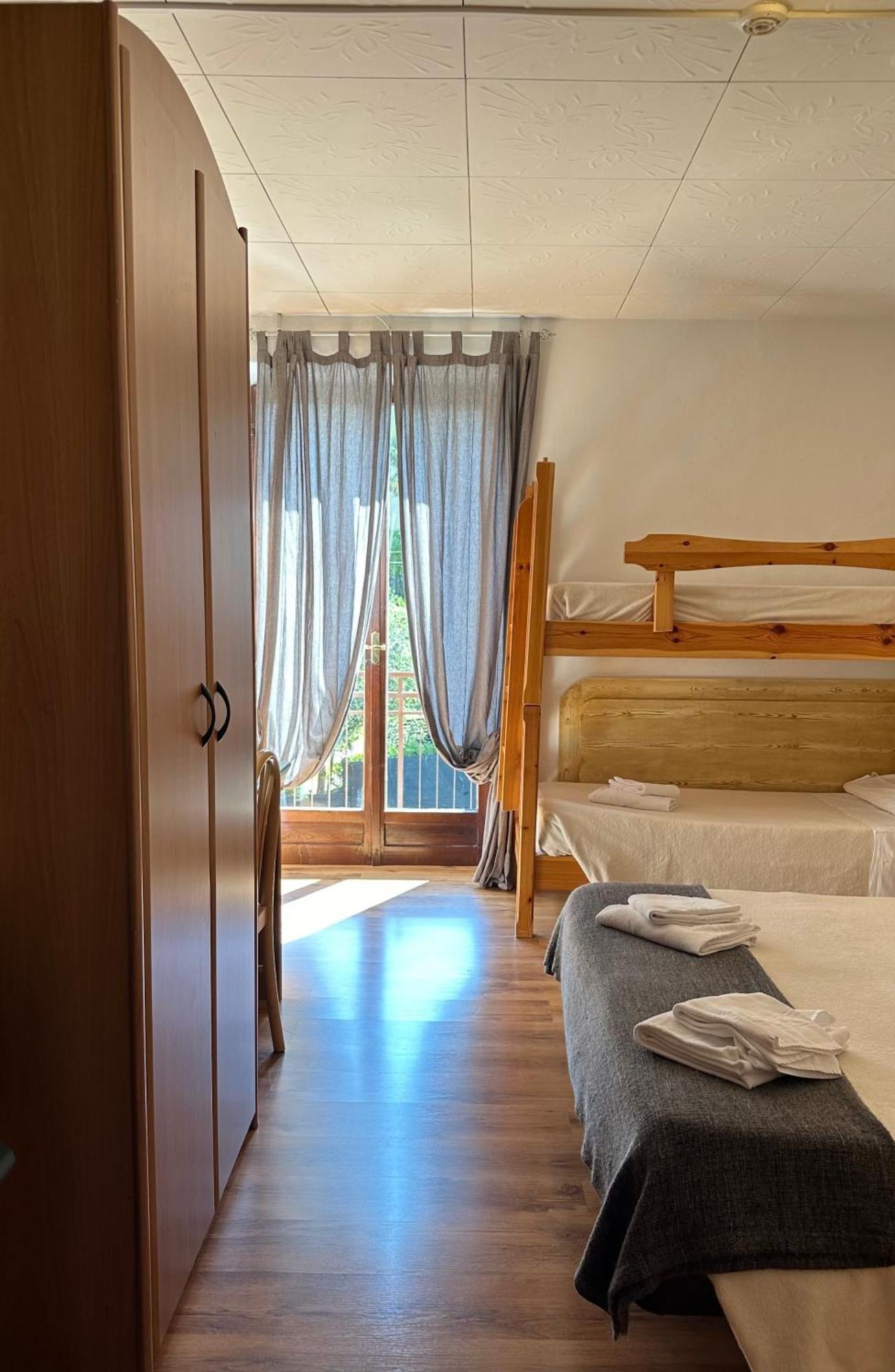 Albergo Varone Riva del Garda Exterior photo